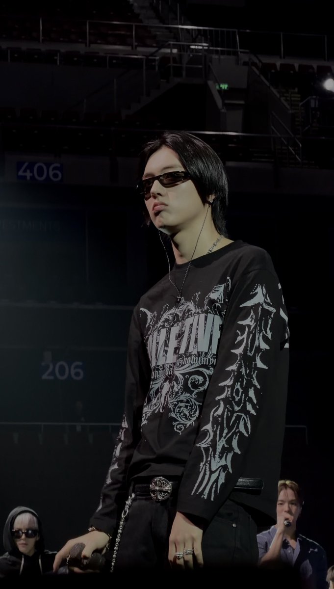 lyle 🐮✨️ tweet media