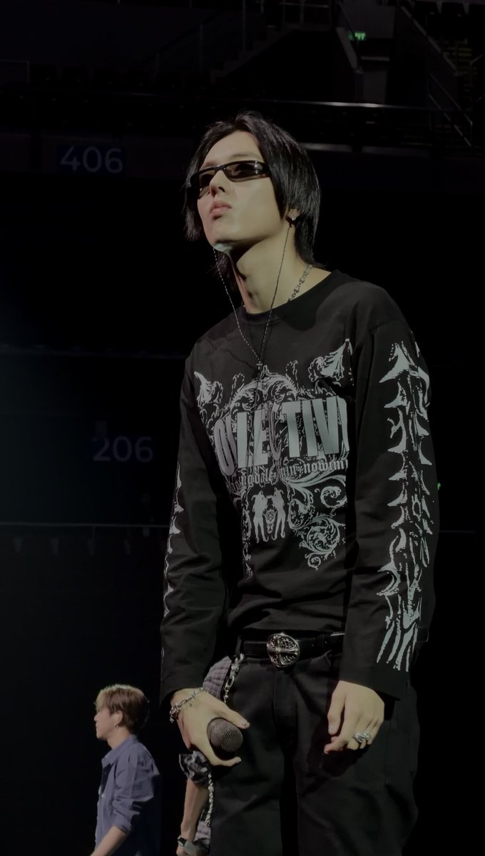 lyle 🐮✨️ tweet media