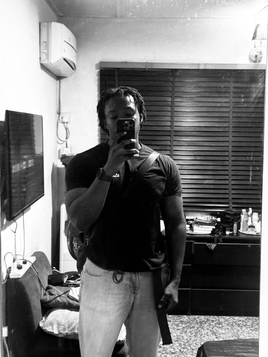 it’s pronounced Iseoluwa tweet media