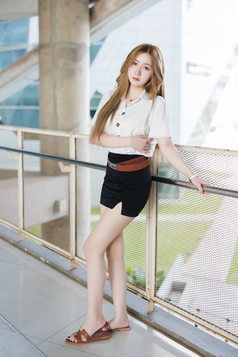 หลังหอมีเรื่อง tweet media