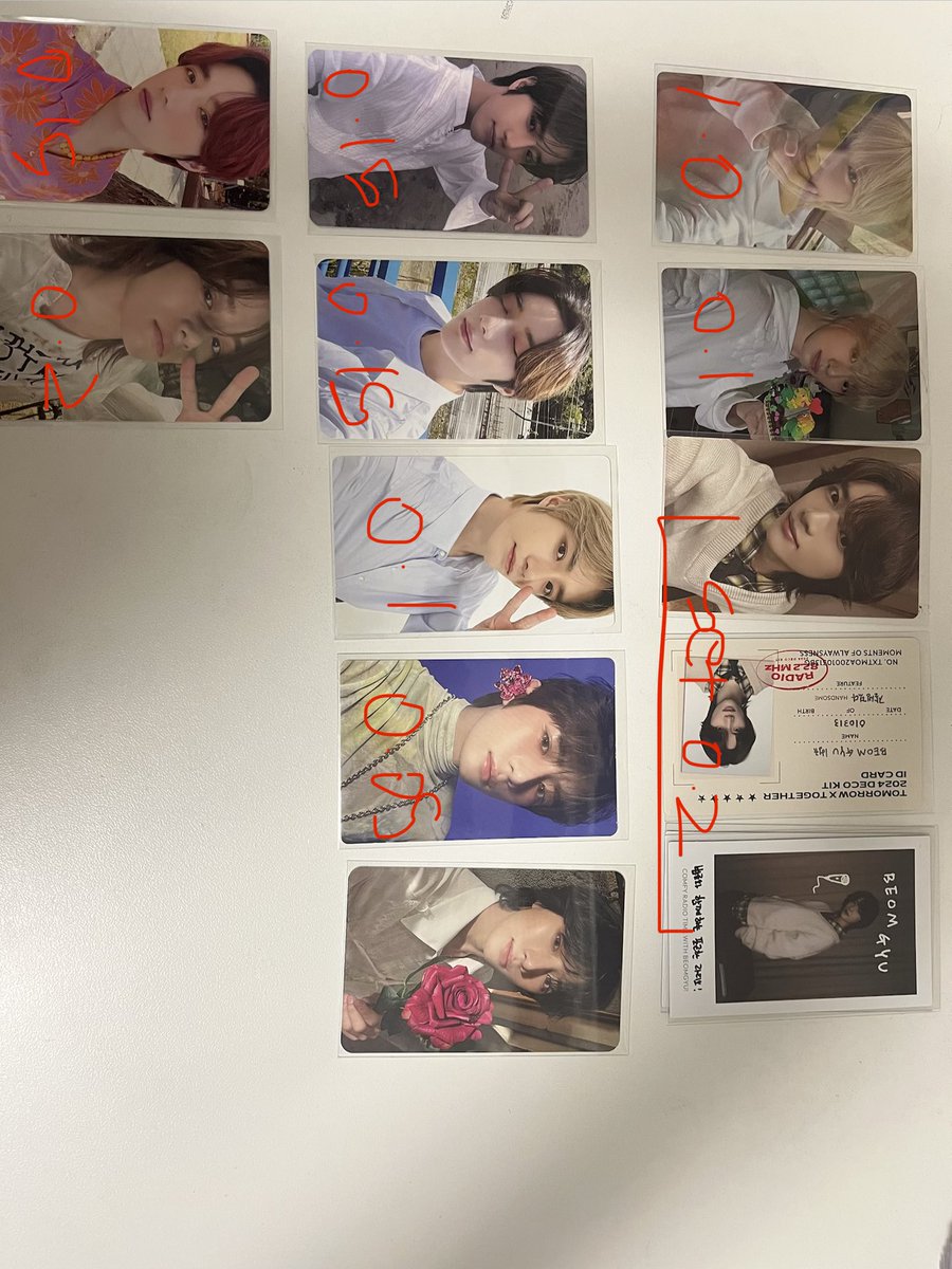 0nlyning_'s tweet photo. 투바투 포카 판매
일괄 가능(제시)

https://t.co/MkeKAwgVIo

txt 투모로우바이투게더 투바투 수빈 연준 범규 태현 휴닝카이 yeonjun soobin beomgyu taehyun hueningkai wts txt 포카 포토카드 슬로건 미공포 분철

타래로 https://t.co/RcwmyrWhad