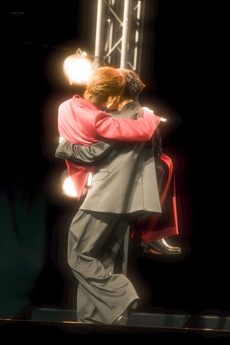 jrr_juupiter's tweet image. Romantic 🌅

#junniorrs @jnnrrs : ◡̈ 𓂃𓈒 ꙳
#juniormark  #markjrtn 

 #MyRomanceScammerFinalEP