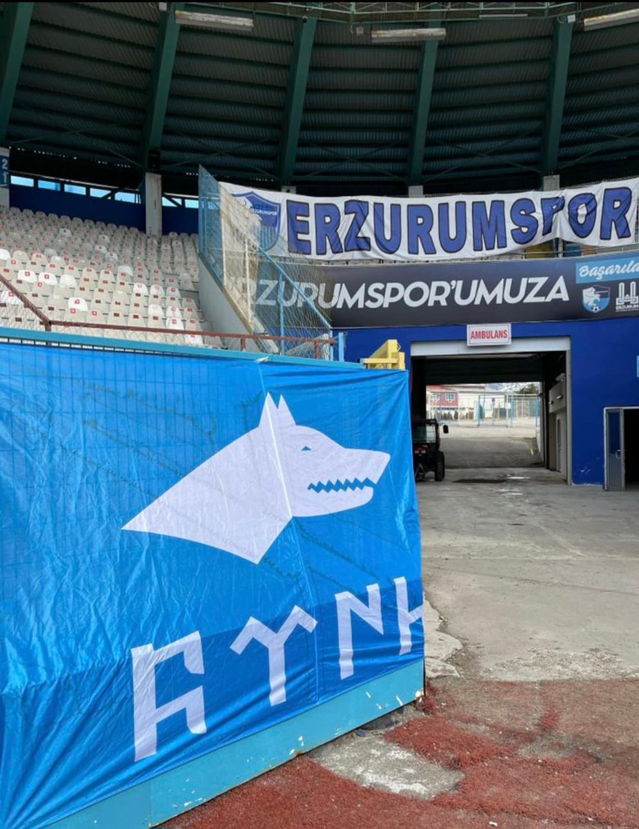 TTAgrup's tweet photo. 🇹🇷 Erzurumspor şampiyon olarak Süper Lig'e yükseldi.

Milliyetçi şehir Erzurum'a, Dadaşlara selam olsun! https://t.co/KGwwhIUB6D