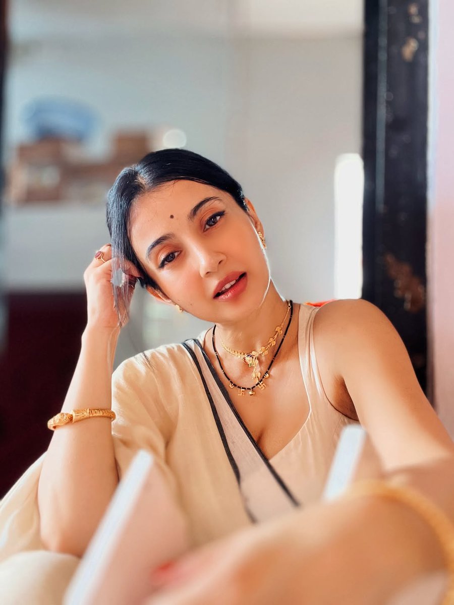 ActrezHub's tweet image. #MonamiGhosh #Monami