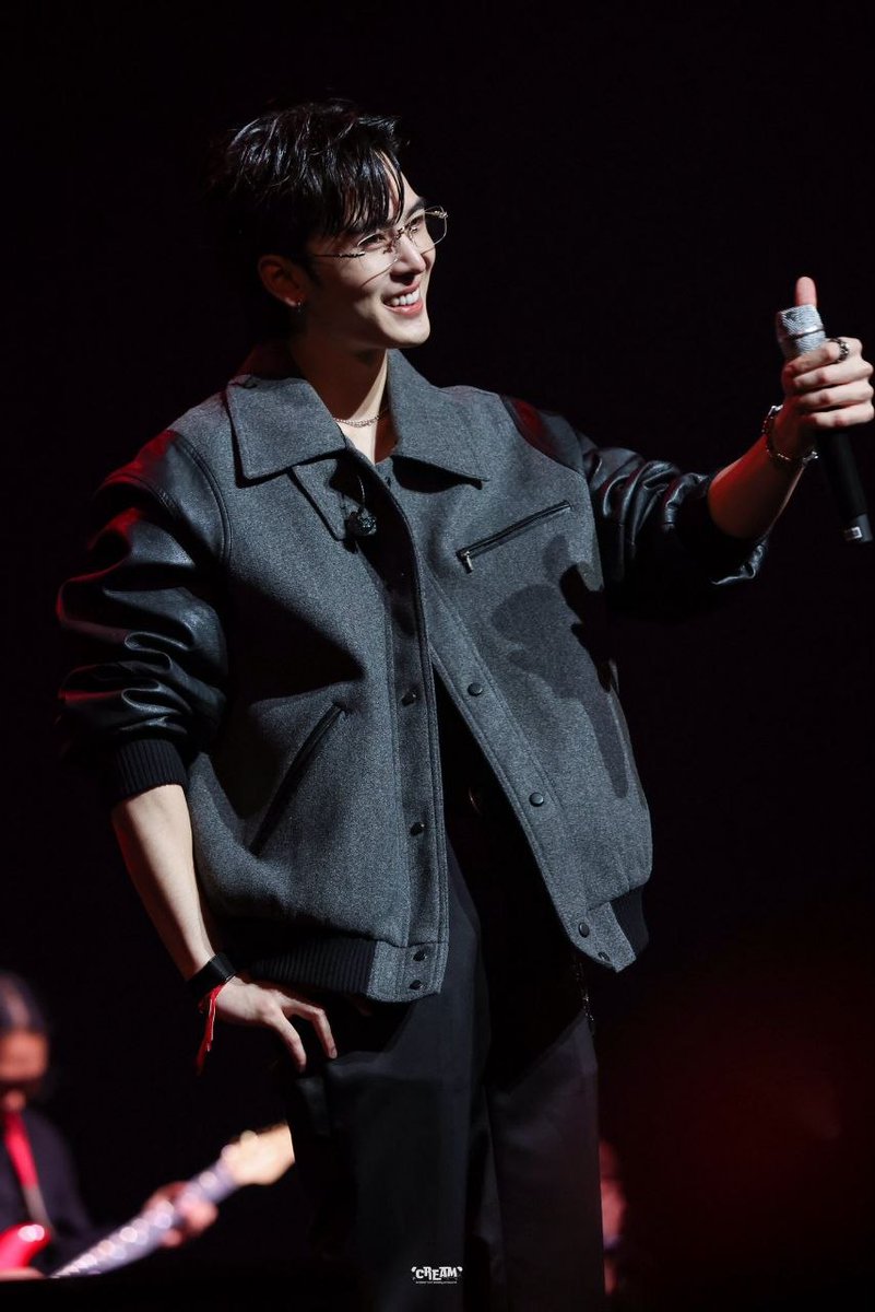 Fhun Jung🦊 tweet media