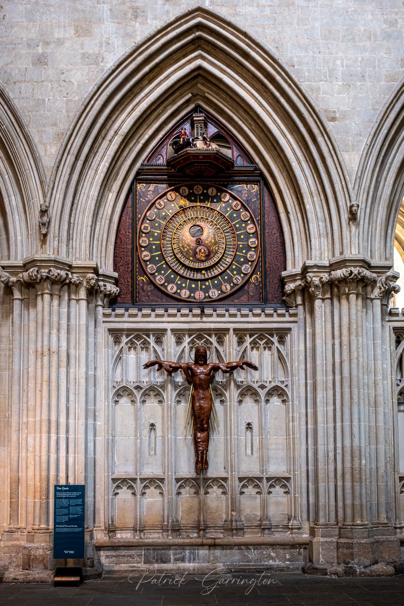 JPG_1969's tweet image. More scenes from Wells Cathedral, Somerset, England. There's so much to see here, you can visit for hours!  #heritage #history #tourism #england #Somerset #churches