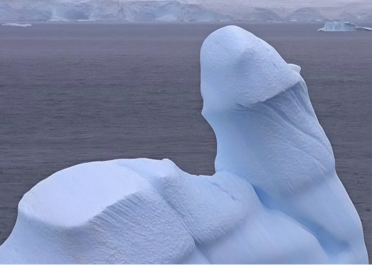 TrevorL415's tweet image. The Faygo Experiment 
🥼 🎪 ⛺ 🧊...If they really went we know this is what they would be looking for. #Antarctica
#Flat #Earth #Drone