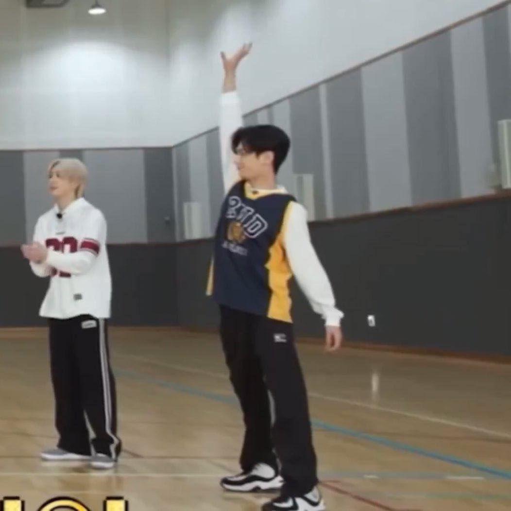 射⁷ | jaypril ✮ tweet media