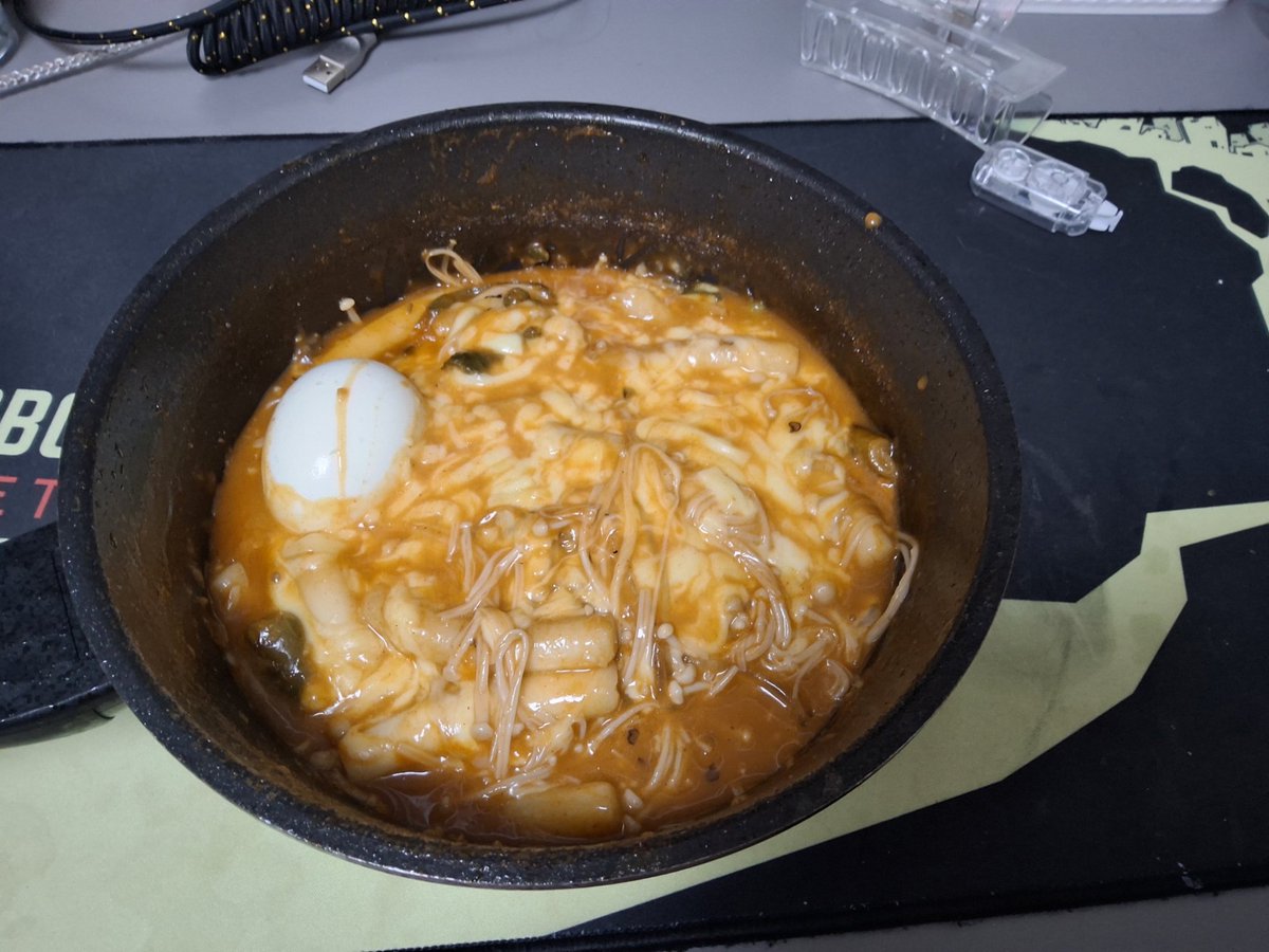 아악🎗(반동결🧊) tweet media