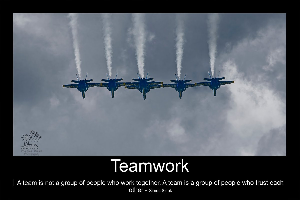 NathanDePuefoto's tweet image. Five jets. One formation. Simon Sinek said it best: “A team is not a group of people who work together. A team is a group of people who trust each other.” Perfect for offices and conference rooms. #Teamwork #Leadership #CorporateArt #aviation