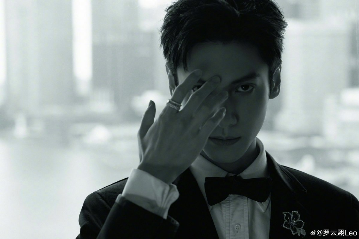 พี่ซีเอาหนูไปทอดเถอะ

#luoyunxi #หลัวอวิ๋นซี #罗云熙