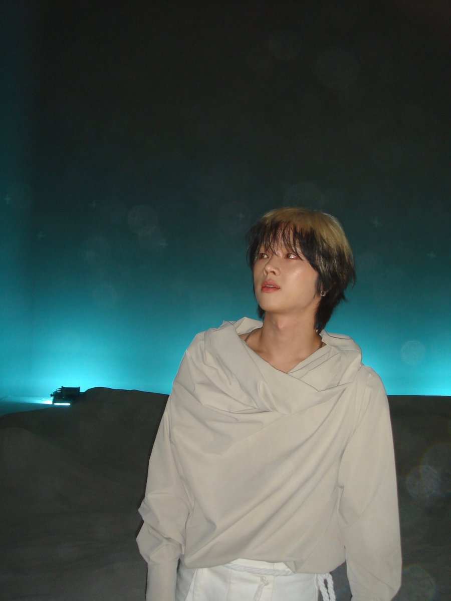 ︎︎❤️‍🩹 tweet media