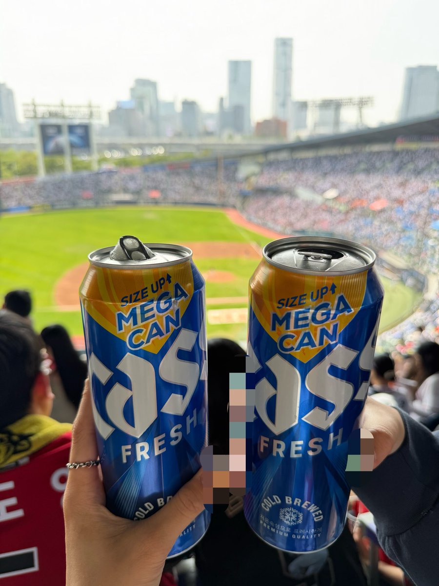 𝗻𝗲.. tweet media