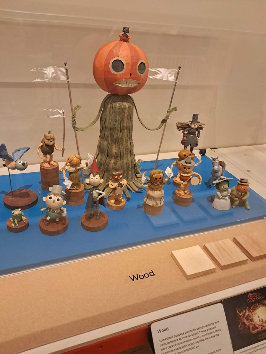 Out of Context Simpsons Couch Gags tweet media