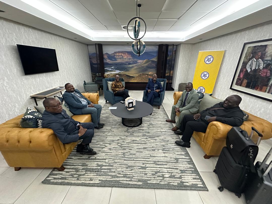 Ministry of Foreign Affairs and Int Trade tweet media