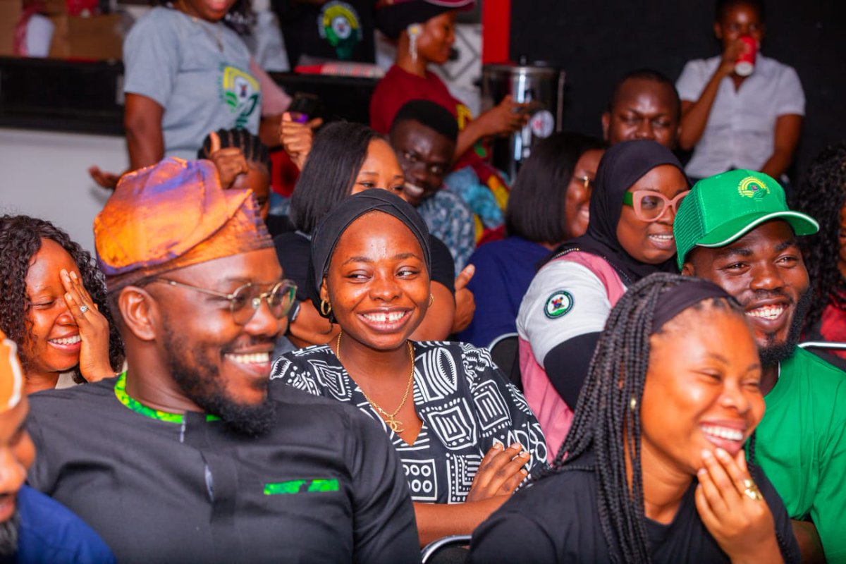 lagosagric1's tweet image. Lagos is empowering its youth to scale, innovate, and lead the agricultural charge. 

#LASG
#FoodSecurity
#Agricinnovation
#LagosAgric