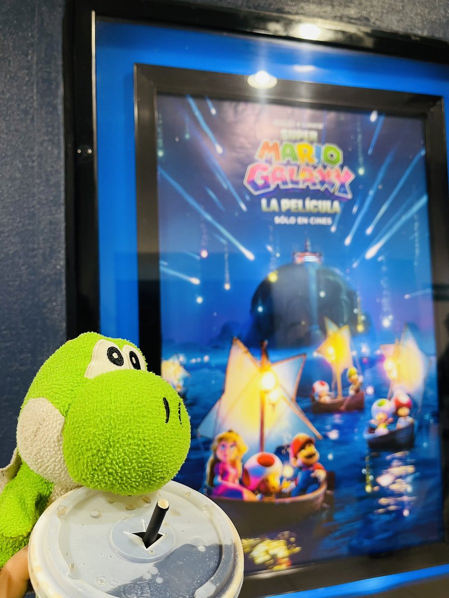 Voy a ver Super Mario Galaxy >w<⭐️🪐🌌

Y con mi Yoshi uwu 🦖👍