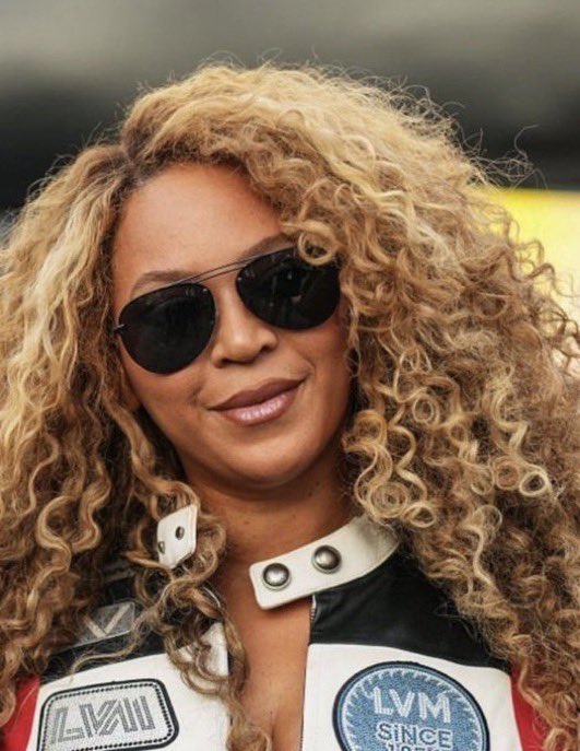 TaylorForeverrr tweet media