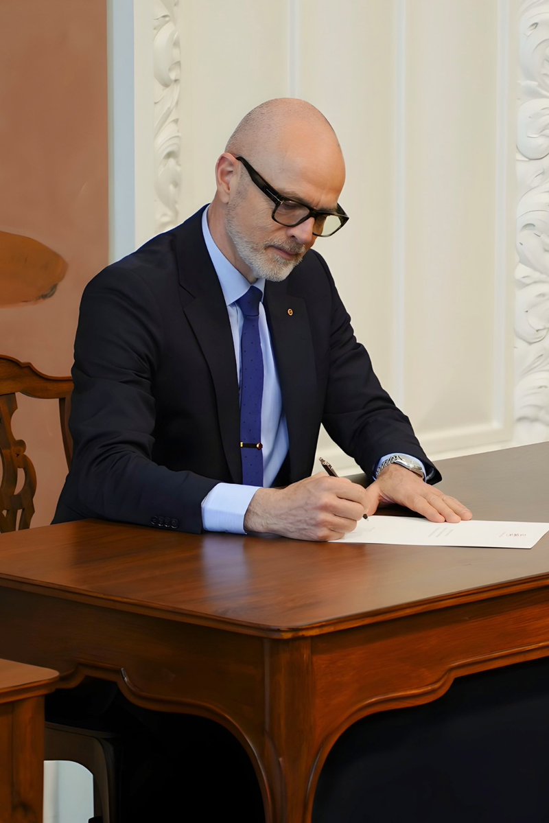 Allan Feldt tweet media