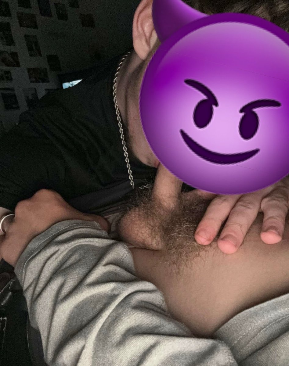 Teen lad 😈 tweet media