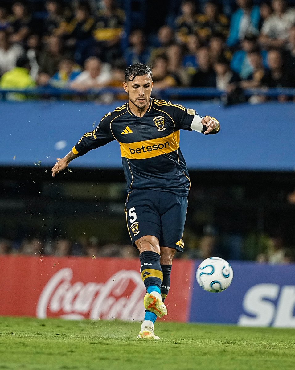 EL MEJOR 5 DE LA LIGA Y DE LA SELECCIÓN SE LOS GARCHO ENCIMA LE HIZO UN TOPO GIGIO A LAS GALLINAS ME VOY A PAJEAR TANTO ESTA NOCHE