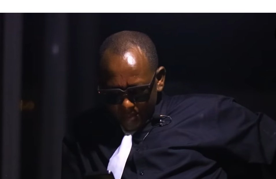 umusinginewspaper tweet media