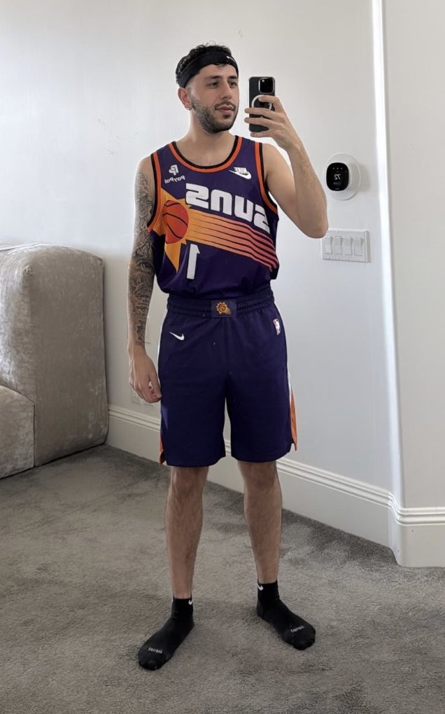 PrizePicks tweet media