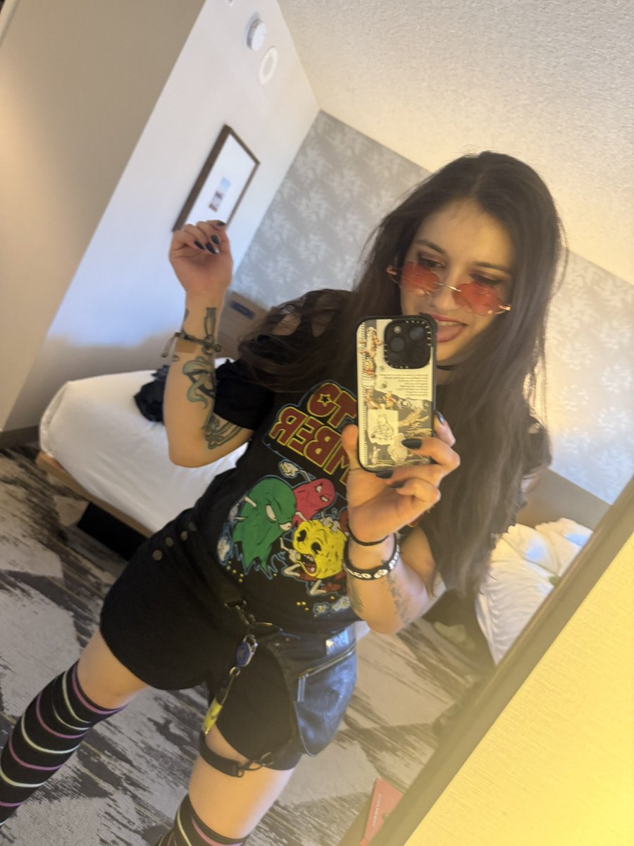 Frank Slipnknotra tweet media