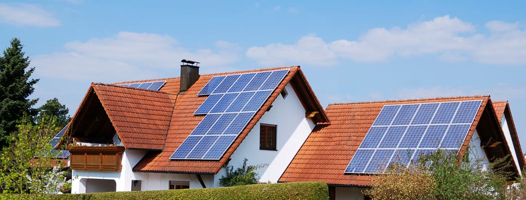 Kl_Stone's tweet photo. Was Sie offensichtlich nicht wissen:
Der #Marktwert Solar bezieht sich explizit auf den Börsenpreis zu dem kWh aus #Solarenergie vermarktet wurden.
Hierfür wird für jede Viertelstundenscheibe der Börsenpreis, sowie der Anteil Solar ermittelt.
In Deutschland lag der...
1/2 https://t.co/cEWCMA3sVz