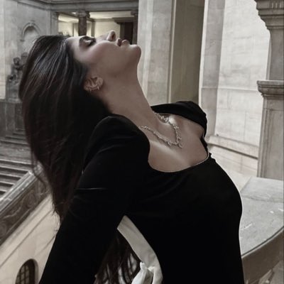 هّايف . tweet media