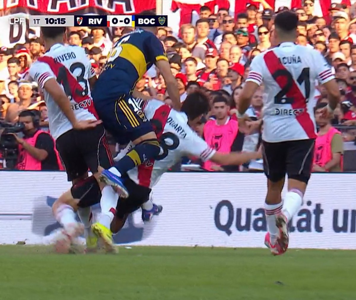 Gonromiau tweet media