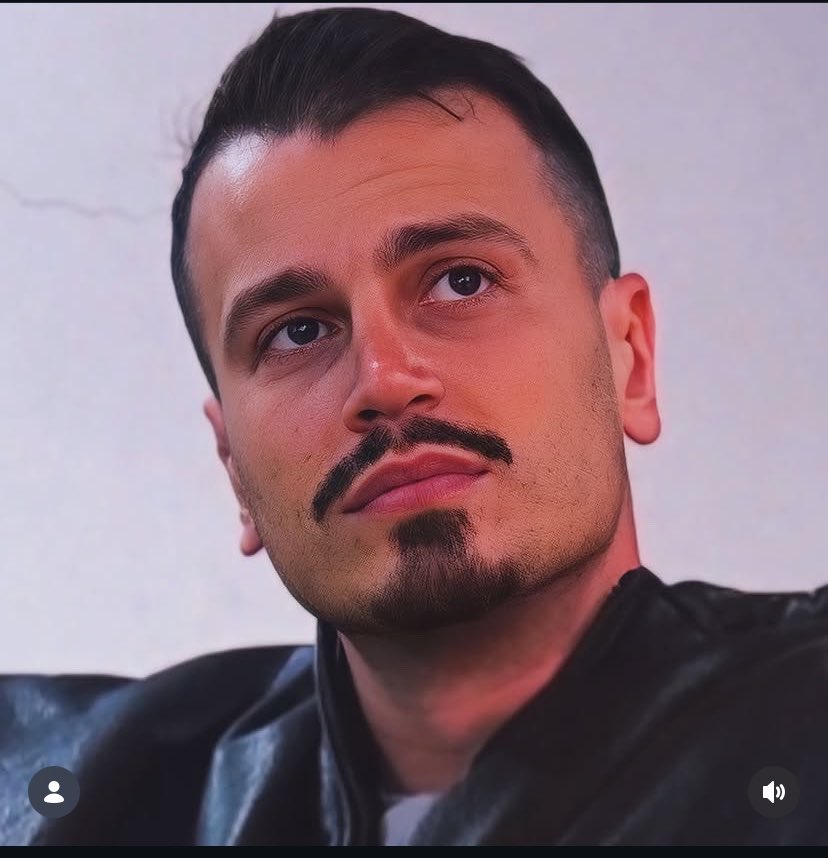 lovalova1997's tweet photo. This pic is elite! 🖤#teammateo #briteo #mateofitues https://t.co/uzM6TbZYu2