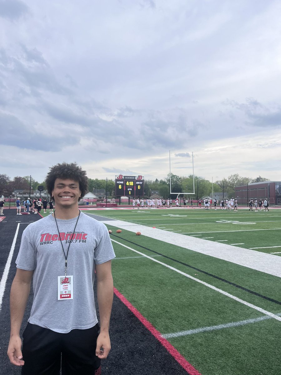 jameslyons_16's tweet photo. Grateful for the opportunity to attend a Dickinson junior Day—huge thank you to Coach Baxter for the invite. Learned a lot and loved the energy. Looking forward to what’s ahead! 🙏 https://t.co/ddvPC5Torj