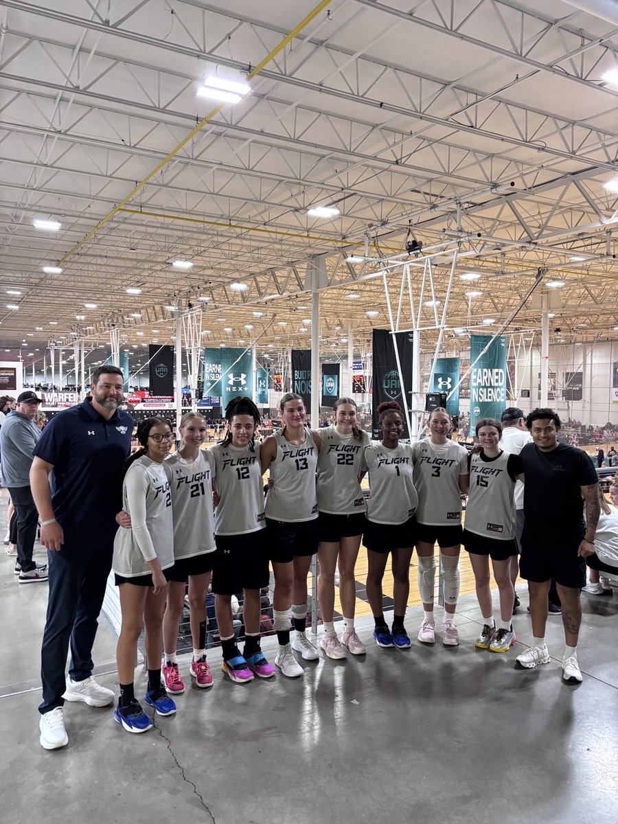 TNFlightGUAA's tweet photo. Silver 2030 

Session 1

5-0 

🏀✈️ https://t.co/EaTjga6ZQi