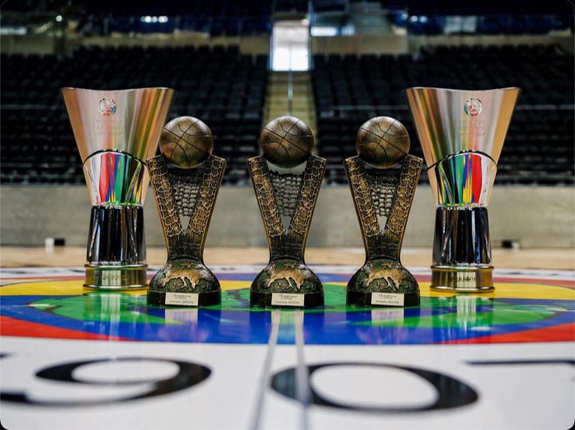 HEM KADINLAR HEM ERKEKLER DE TOPLAM 5.EUROLEAGUE ŞAMPİYONLUĞU! 🏆 

DÜNYANIN EN BÜYÜK SPOR KULÜBÜ GURURLA SUNAR.. 🧿 

#GençFenerbahçeliler