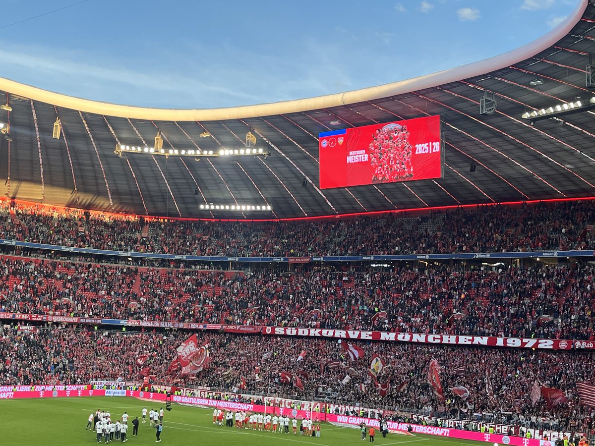 バイエルン・ミュンヘンがブンデスリーガで35度目の優勝🏆。伊藤洋輝はフル出場で貢献。得点力が半端ない。欧州CLと国内カップ戦との3冠も視野。