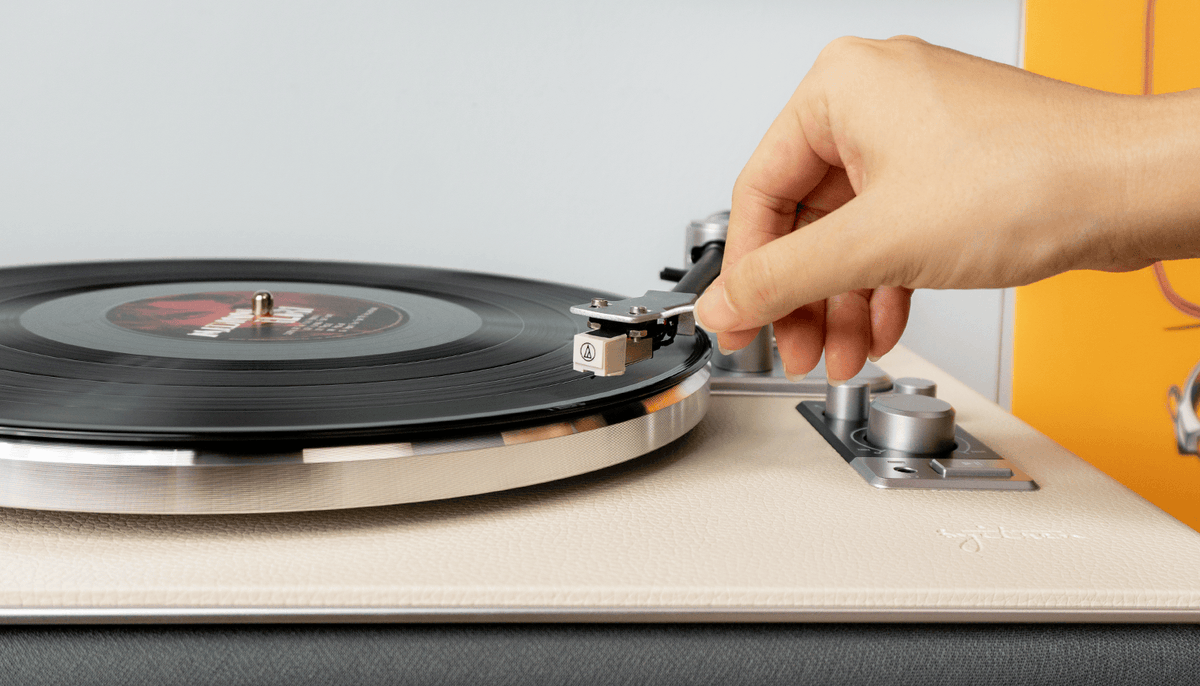 Lady Flora Pinky tweet media