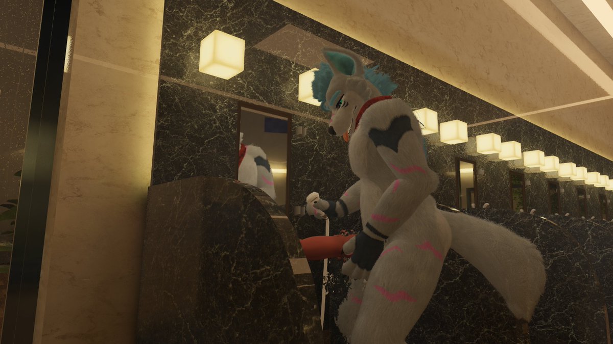 OnlyYeens tweet media