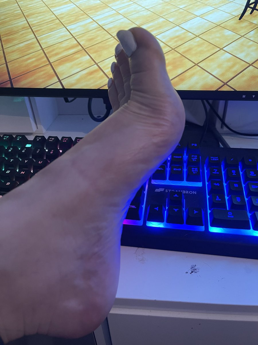 Goddess Vanessa 😇😈 tweet media