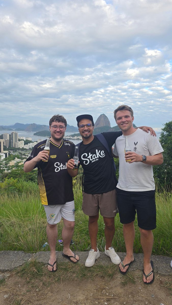 Buffei mais ainda a <a href="/TeamVitalityCS/">Team Vitality CS</a> perdão guys
