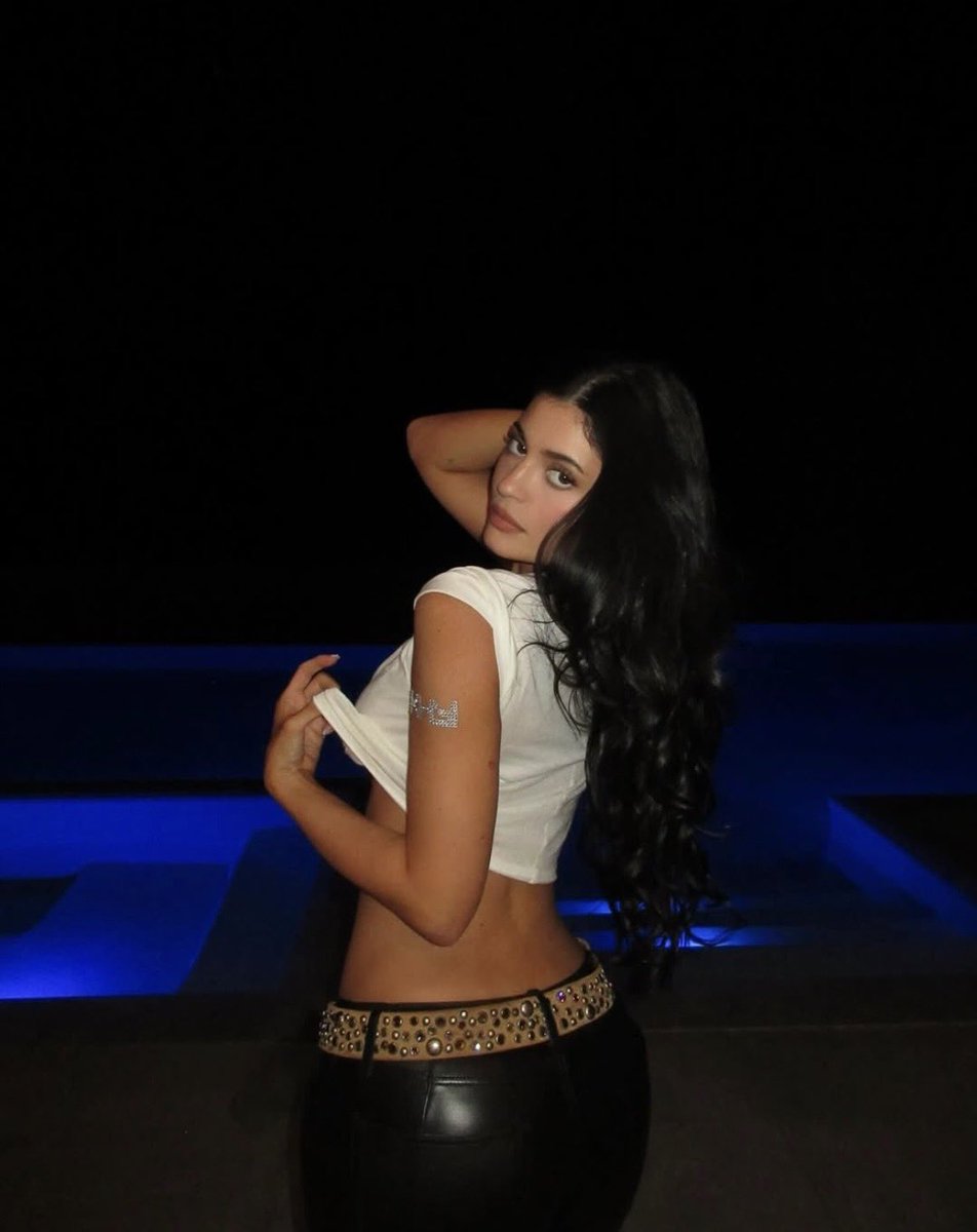 Kylie.⋆˚࿔ tweet media