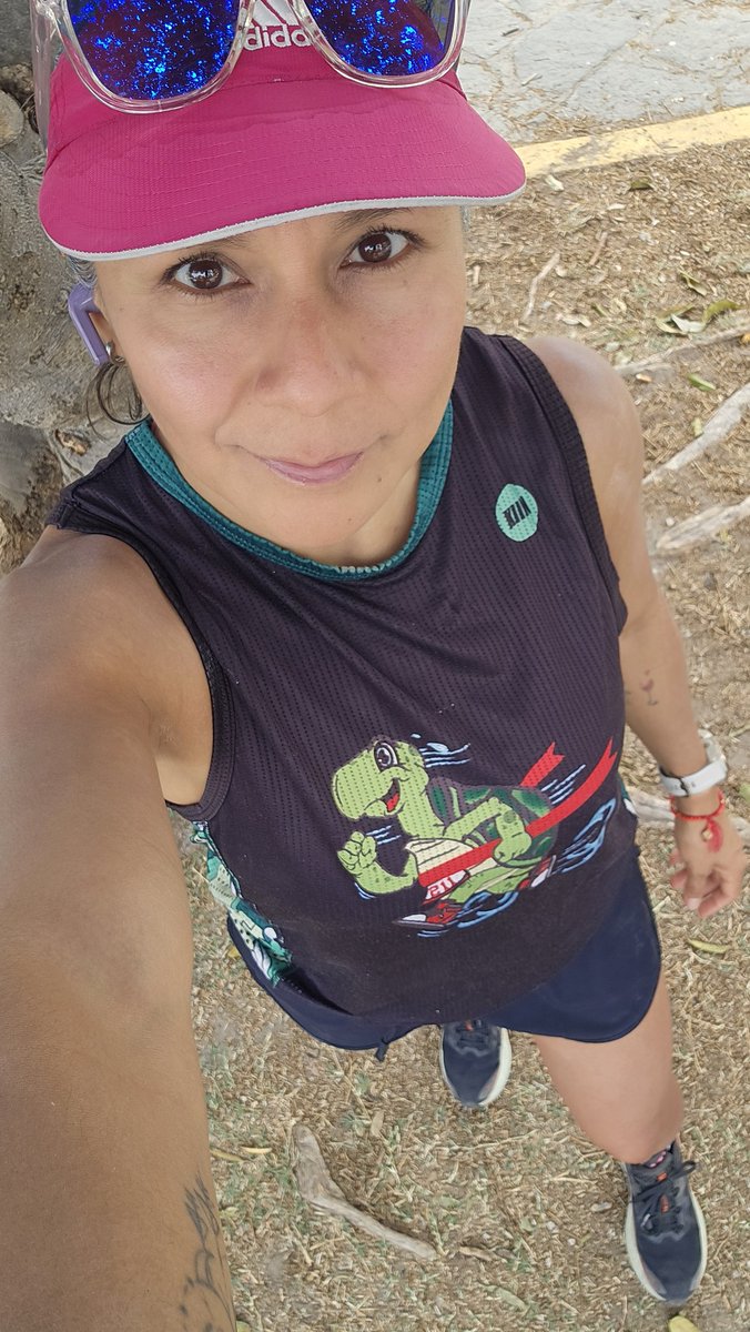 UltraLenta tweet media