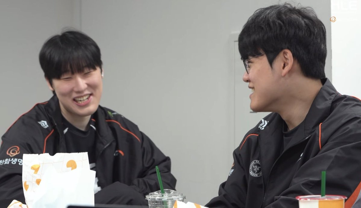 zekayusi president tweet media