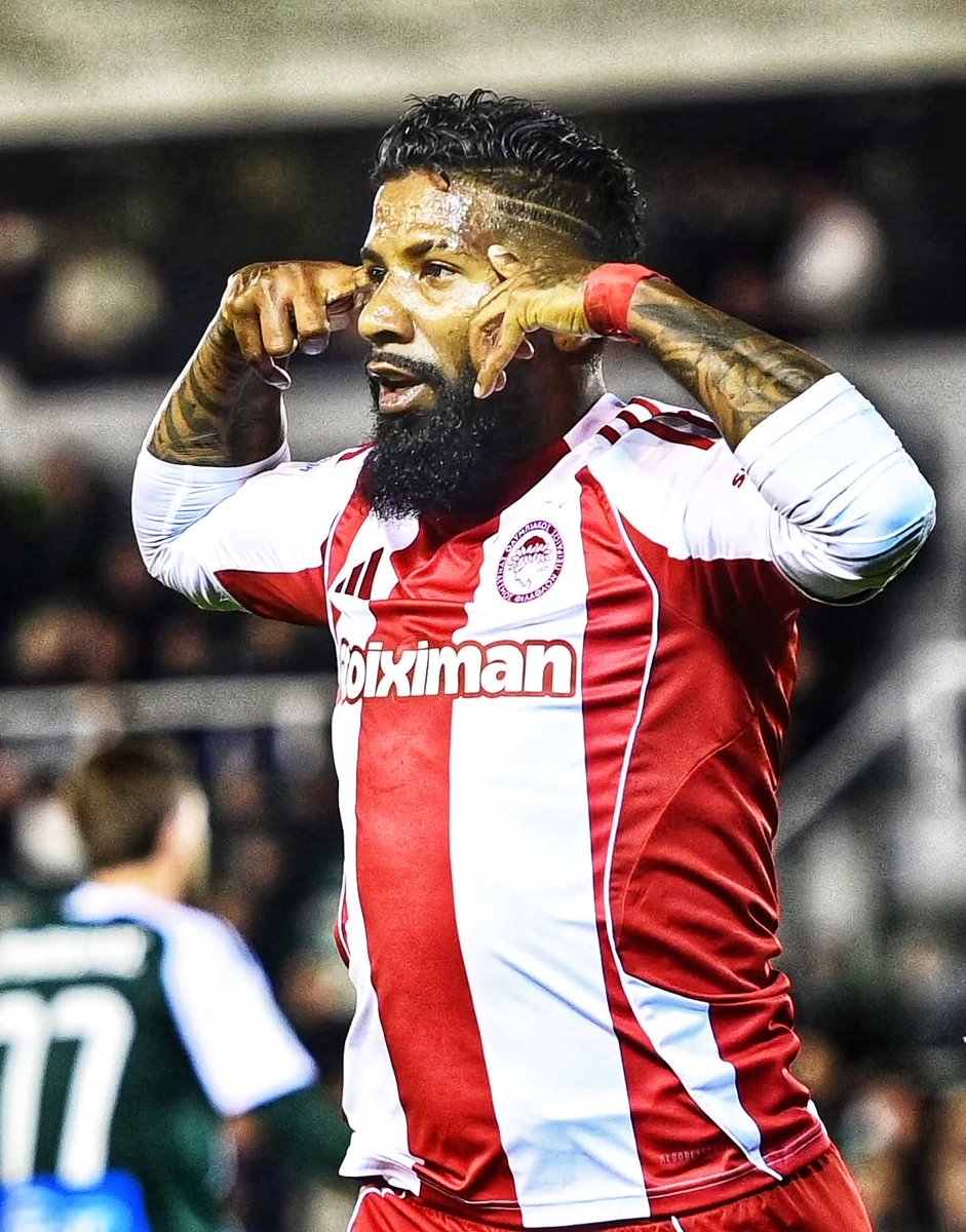 «Αντίο» με Βραζιλιάνο σκόρερ στο γήπεδο που νίκησε τη Σάντος του Πελέ... 

🇧🇷

#Ολυμπιακός #Παναθηναϊκός #SuperLeague