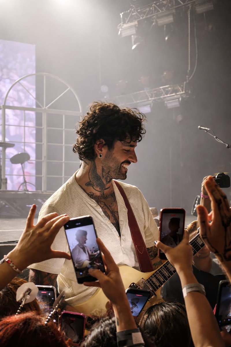 julis. e o taxista tweet media