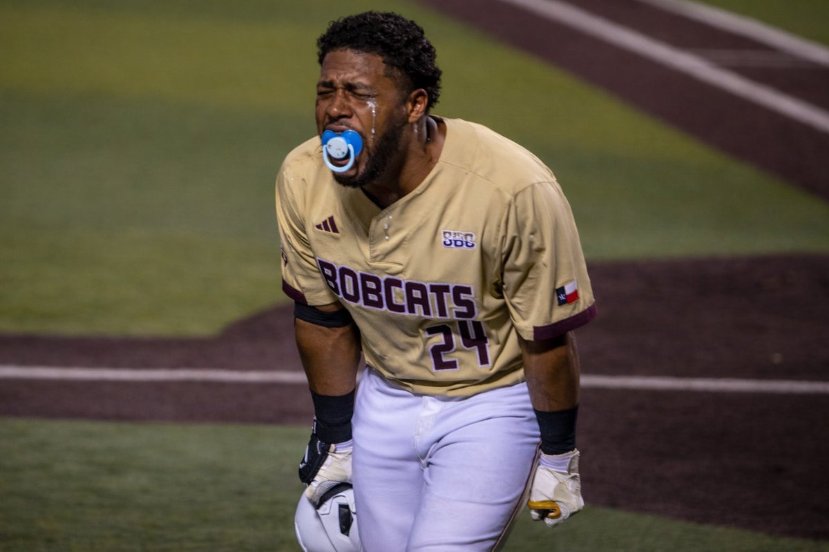 South Park Seymour🦅🖤💛 tweet media