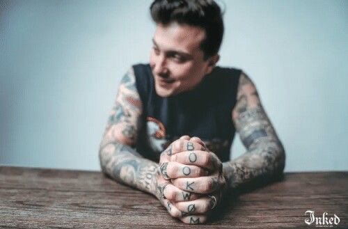 pris 击🕷 tweet media