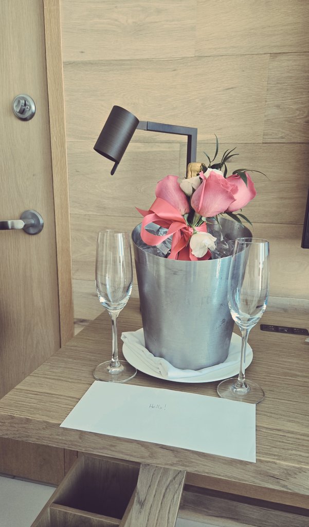 AveEastside's tweet photo. "The Beauty and the Brut" 

An experience will that will touch your spirit https://t.co/fKu7h6VnNY