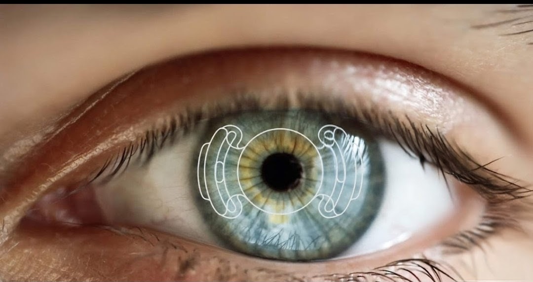 AndredeVegte777's tweet image. #MirrorOfTheSoul.