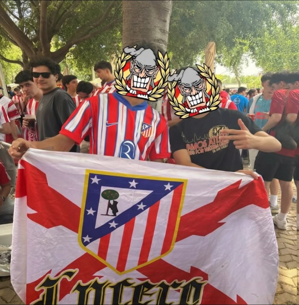 Antelito_10's tweet photo. Lucero crew on tour 🏧🕸️ https://t.co/pU8fIkCXN5